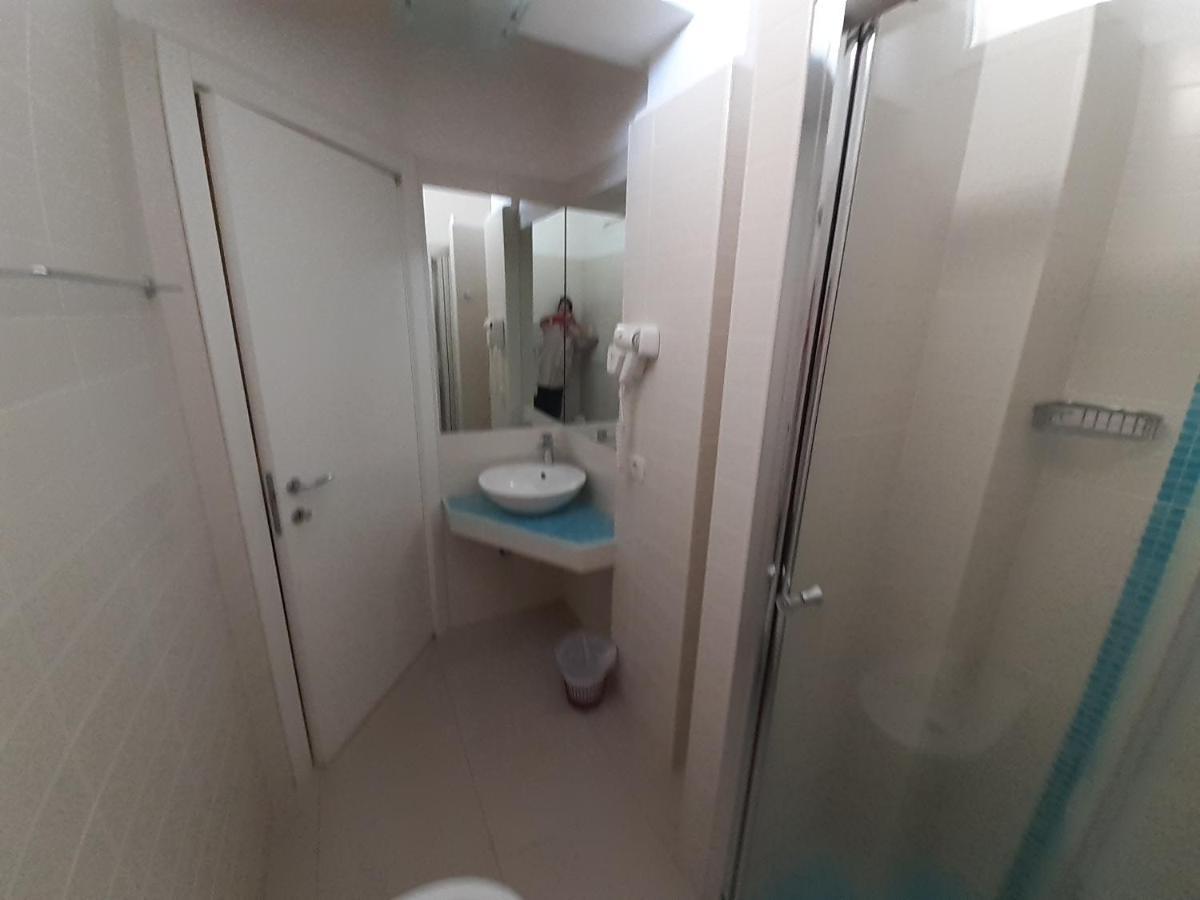 Hotel Jupiter Каттолика Экстерьер фото